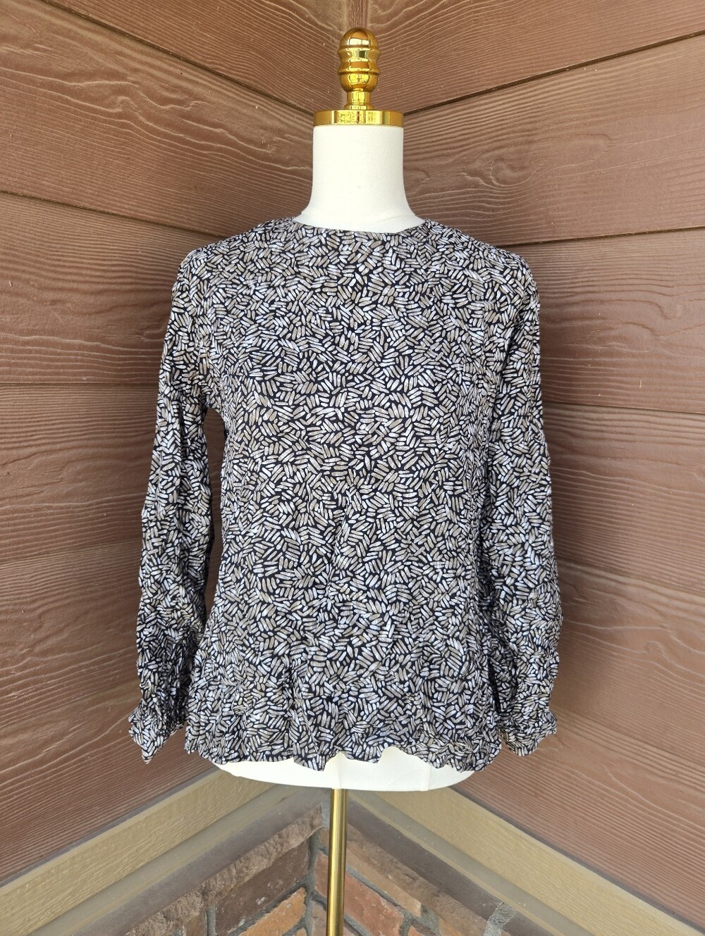 Samuel Robert by Peter Hatsi‑Androu Women’s Leaf‑Print Blouse Size 8